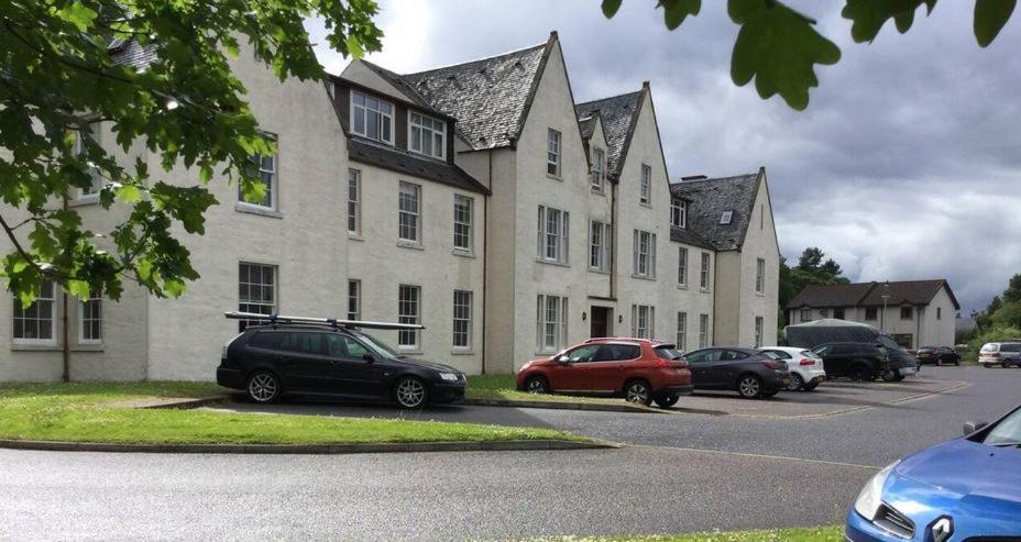Fabulous Top Floor Apartment In Inverness Eksteriør billede